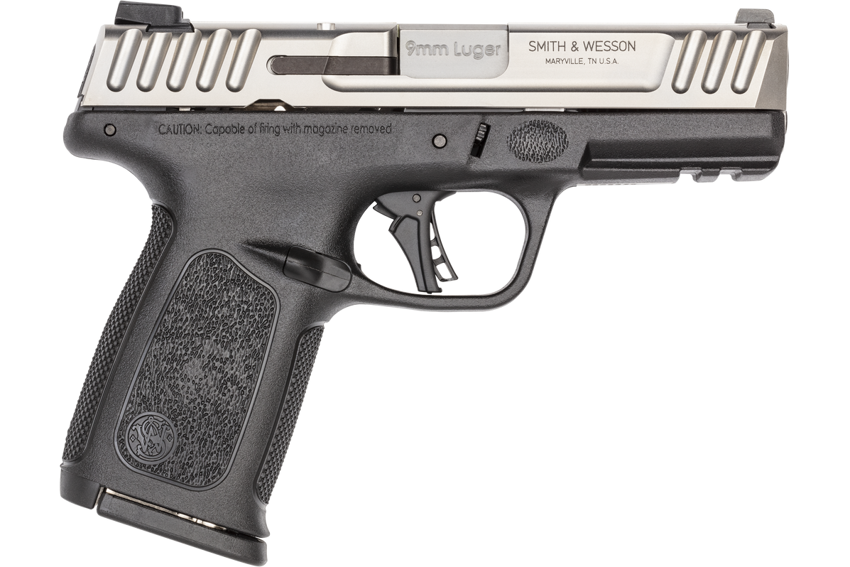 Smith & Wesson 13935 SD9 2.0 4" FS10rdSilver SS SLIDE/BLACK Poly